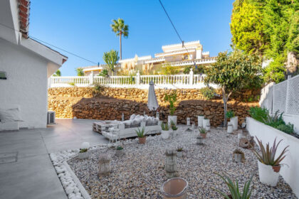 683541e3ddf4418182d6446045533a02 - 35