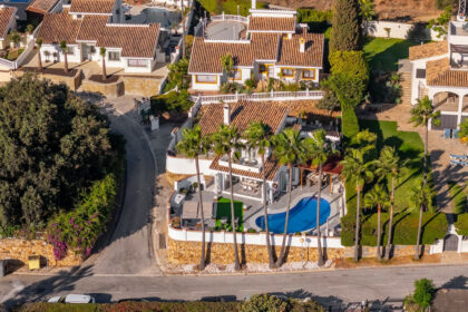 683541e3ddf4418182d6446045533a02 - 42