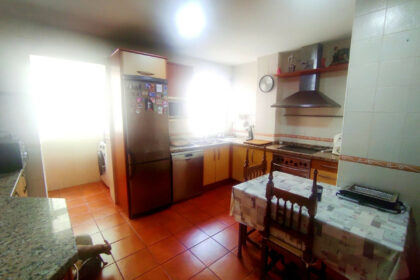 68883dfdda24c22ba3ad96e8d7ee1b8b - 6