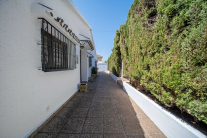 68d908d67b36ec80d5adc99f808e7b1b - 42