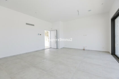 695c99d4ad9e648c003b67b8e1c97dbf - 21