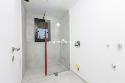 695c99d4ad9e648c003b67b8e1c97dbf - 30