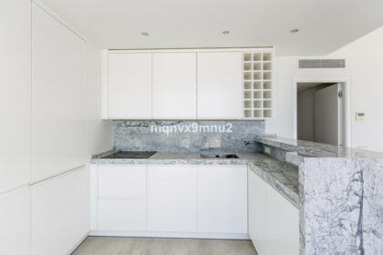 695c99d4ad9e648c003b67b8e1c97dbf - 52