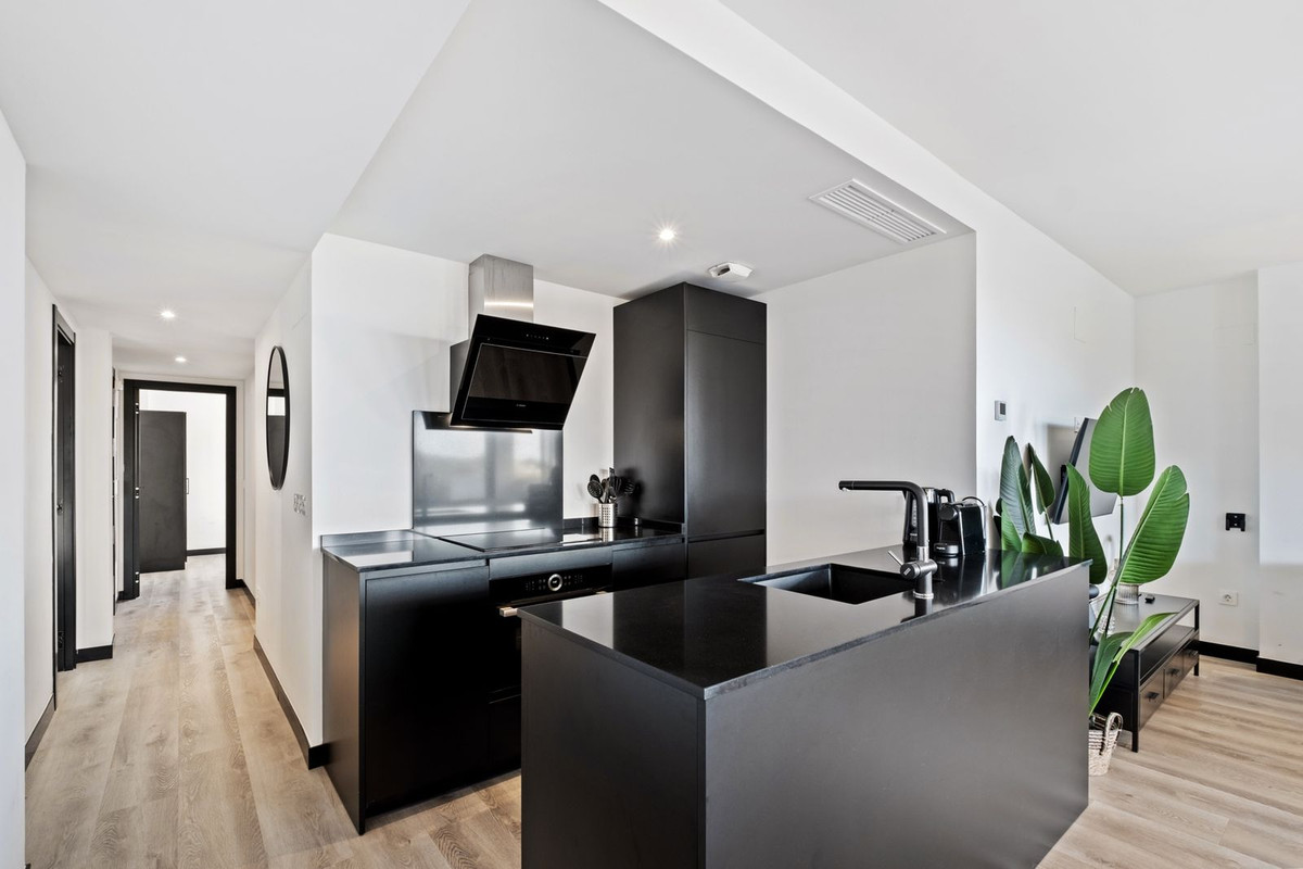 69820f9780939a023ed7bff1f5d1f396 - 13