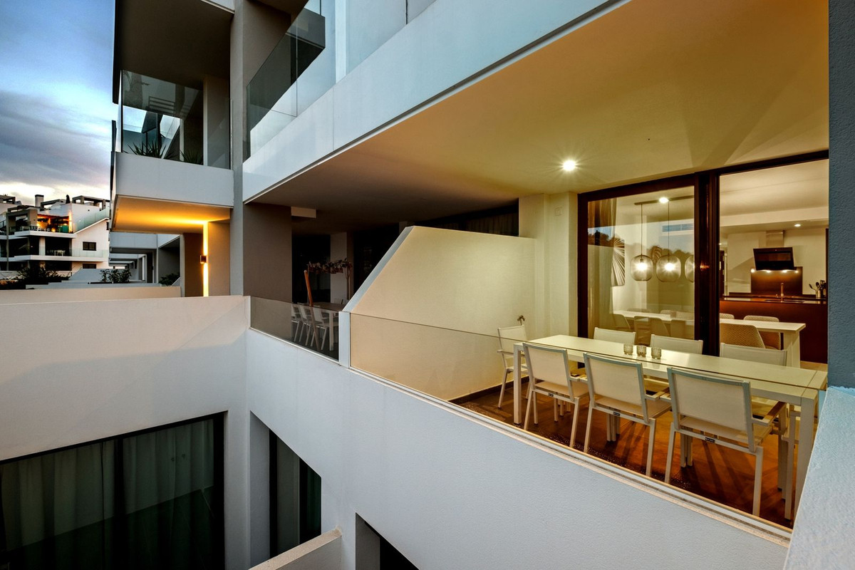 69820f9780939a023ed7bff1f5d1f396 - 23