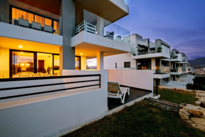 69820f9780939a023ed7bff1f5d1f396 - 26