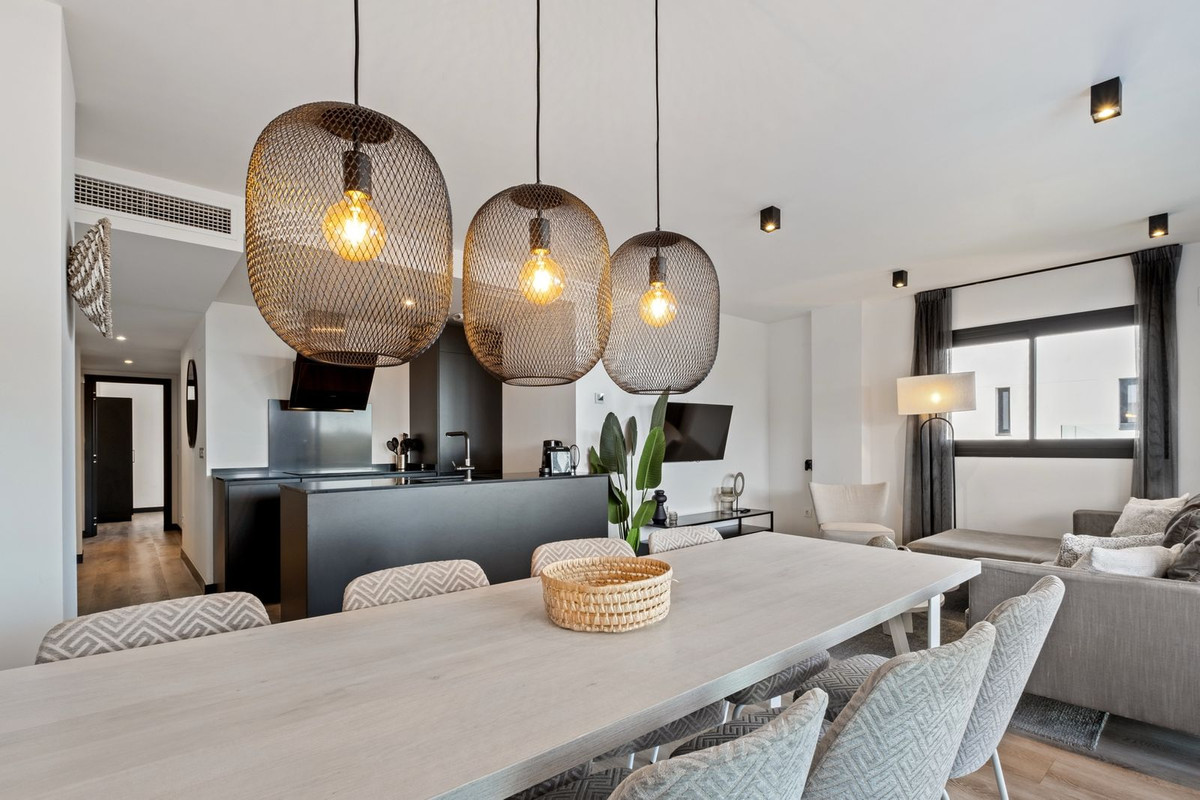 69820f9780939a023ed7bff1f5d1f396 - 31