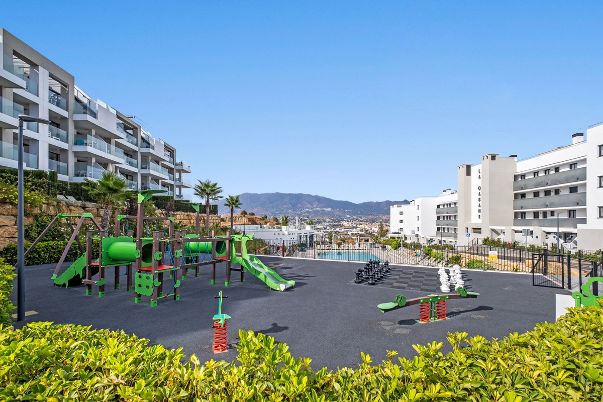 69820f9780939a023ed7bff1f5d1f396 - 39