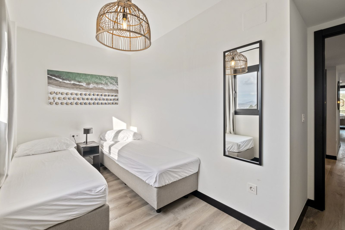 69820f9780939a023ed7bff1f5d1f396 - 8