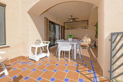 69c1408167bc1cb29f5d12f13dee2fb6 - 12