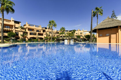 69c1408167bc1cb29f5d12f13dee2fb6 - 16