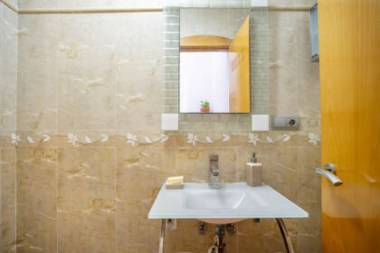 69d4b30acf2cc670a5dcce78af447c19 - 38