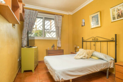 69d4b30acf2cc670a5dcce78af447c19 - 4