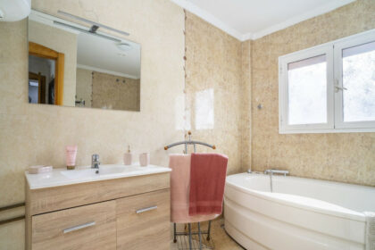 69d4b30acf2cc670a5dcce78af447c19 - 44