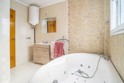 69d4b30acf2cc670a5dcce78af447c19 - 47