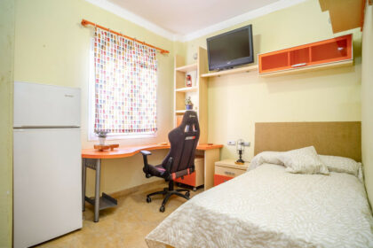 69d4b30acf2cc670a5dcce78af447c19 - 50