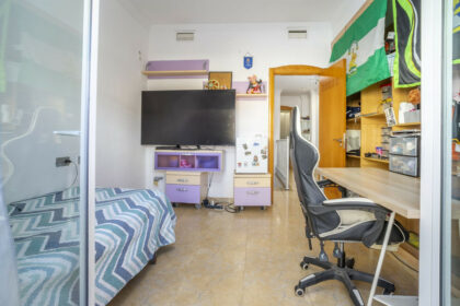 69d4b30acf2cc670a5dcce78af447c19 - 56