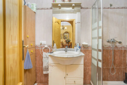 69d4b30acf2cc670a5dcce78af447c19 - 6