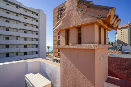 69d4b30acf2cc670a5dcce78af447c19 - 63