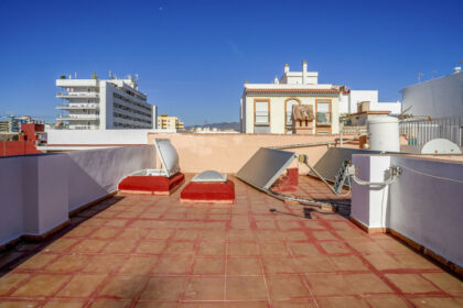 69d4b30acf2cc670a5dcce78af447c19 - 65