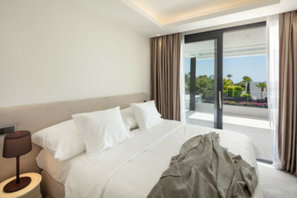 69f8d69a6c297c0b20668e9cdd17708c - 18