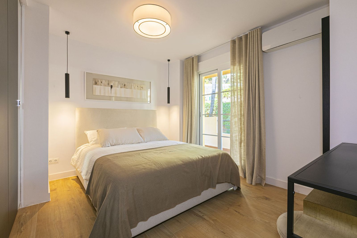 6a306d1ed39204c8f96a0f7449dca0a4 - 15