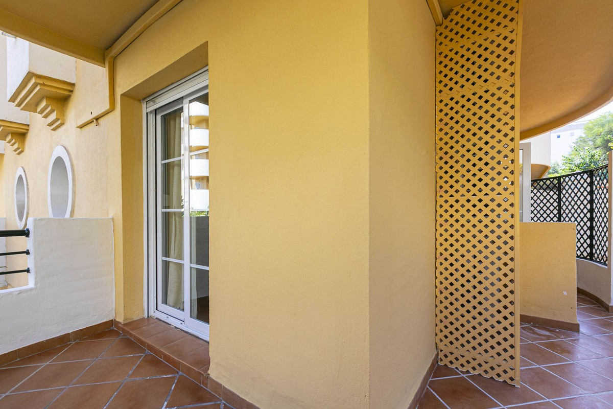 6a306d1ed39204c8f96a0f7449dca0a4 - 23