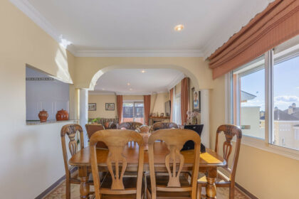 6a54b9d6f62a65261f2530f3931b42fa - 14