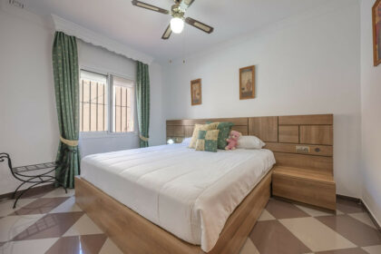 6a54b9d6f62a65261f2530f3931b42fa - 21