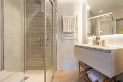 6a8202f702430faf3168091295a6393f - 17