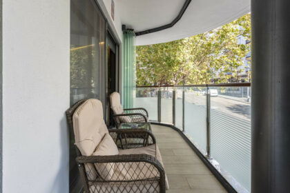 6a8202f702430faf3168091295a6393f - 8