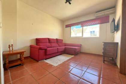 6abff79371a5e267aba6086113b8b4d0 - 1