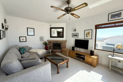 6afff149c40a35fd62dbd5c57a6a271e - 11