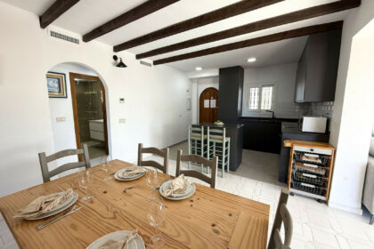 6afff149c40a35fd62dbd5c57a6a271e - 14