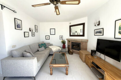 6afff149c40a35fd62dbd5c57a6a271e - 3