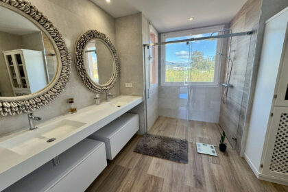 6b0ee2b1c6be9c287d0c703d361db4ae - 20