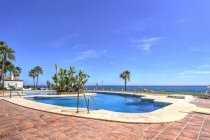 6b66298207b8aa7d192d1d2ad1b5e1a0 - 17