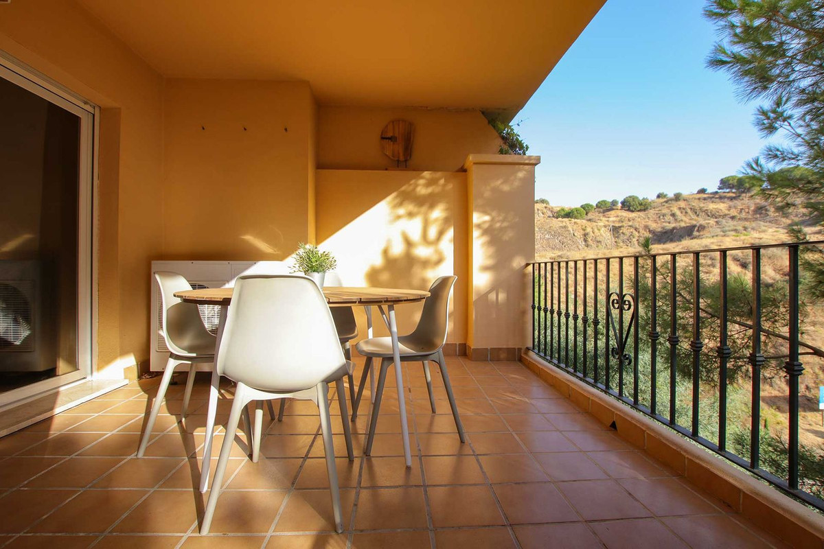 6bb3078eef99f85415a54dc952ade644 - 24