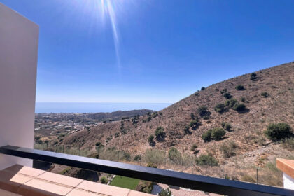 6bd15a900e1845a6848e07d508950200 - 41