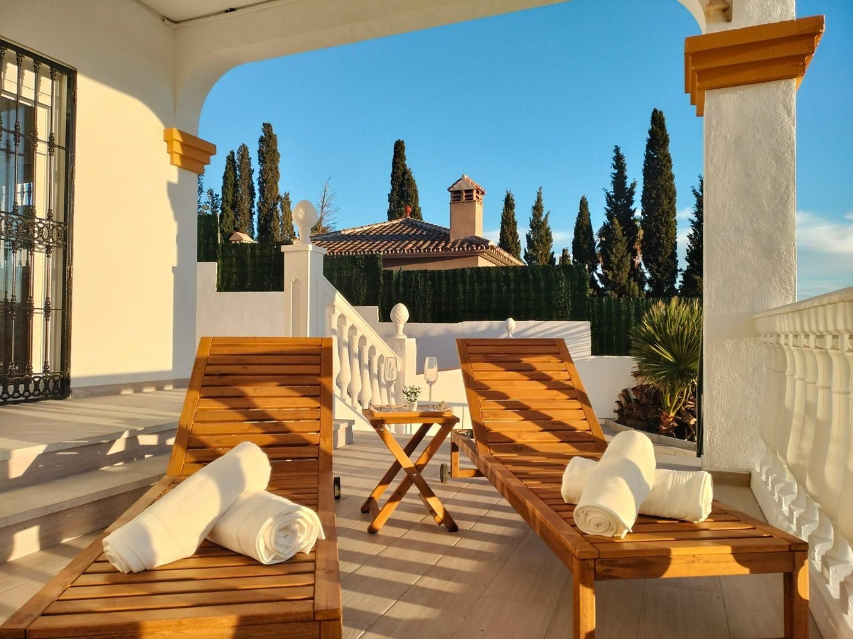 6c28c3ae9078c33cbded6ef379730ad2 - 15