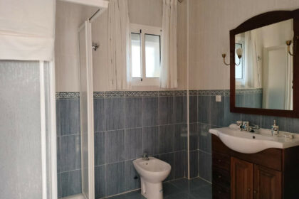 6c28c3ae9078c33cbded6ef379730ad2 - 22