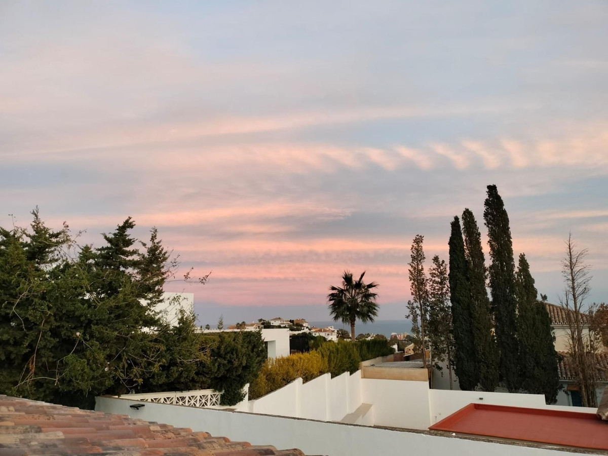 6c28c3ae9078c33cbded6ef379730ad2 - 32