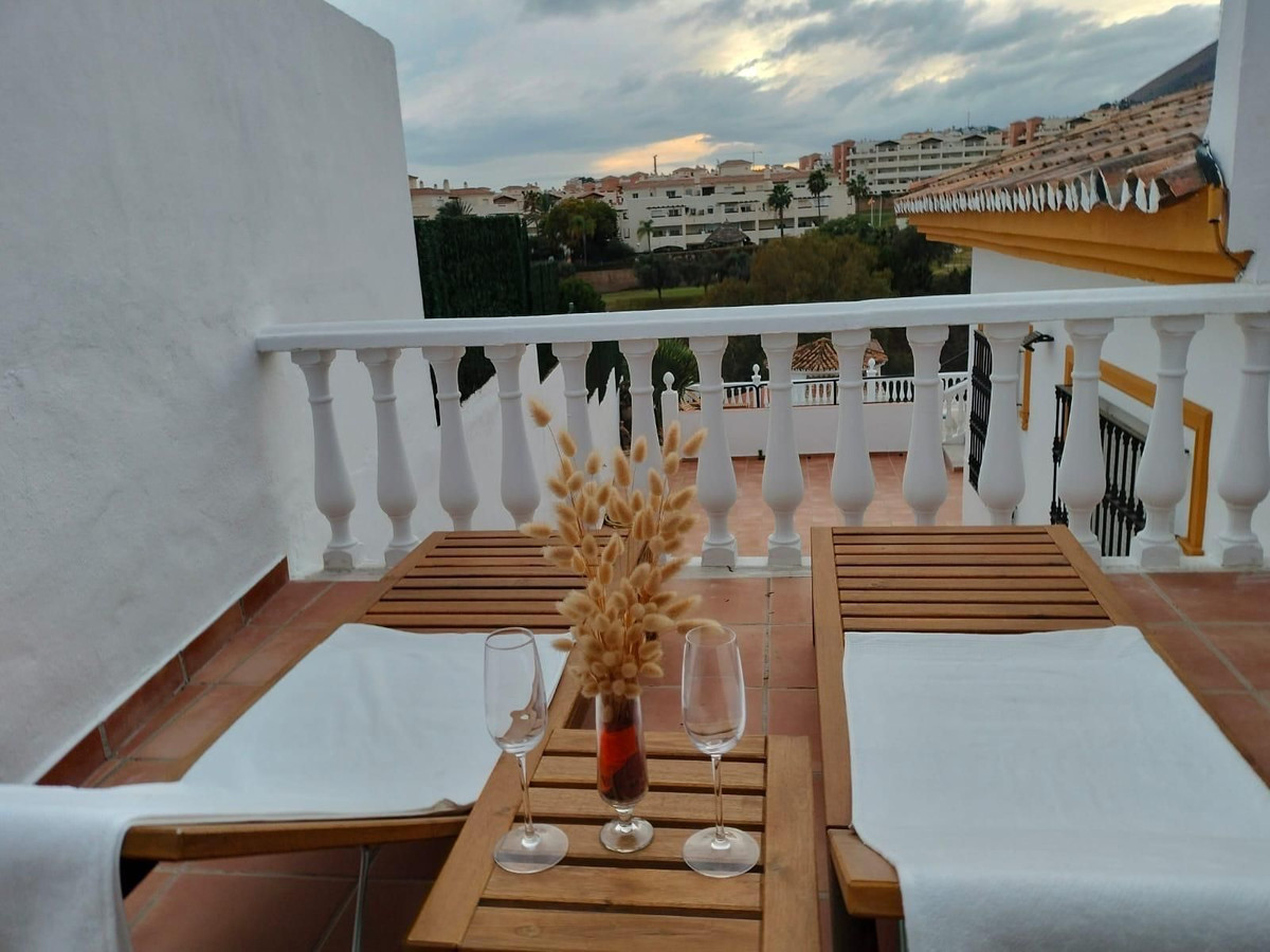 6c28c3ae9078c33cbded6ef379730ad2 - 61