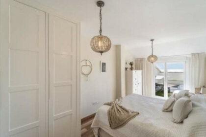 6d1050c01f8b0ad8e1e2c39c841979a6 - 12