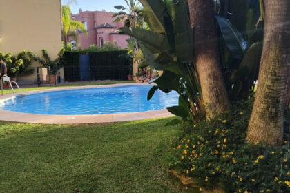 6d33718d0aa50d819338b7f017c3e6b1 - 11