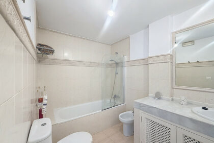 6dc4be1dc6c7803587e9070d1989d8de - 19