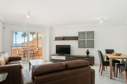 6dc4be1dc6c7803587e9070d1989d8de - 2