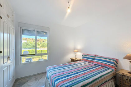 6dc4be1dc6c7803587e9070d1989d8de - 24