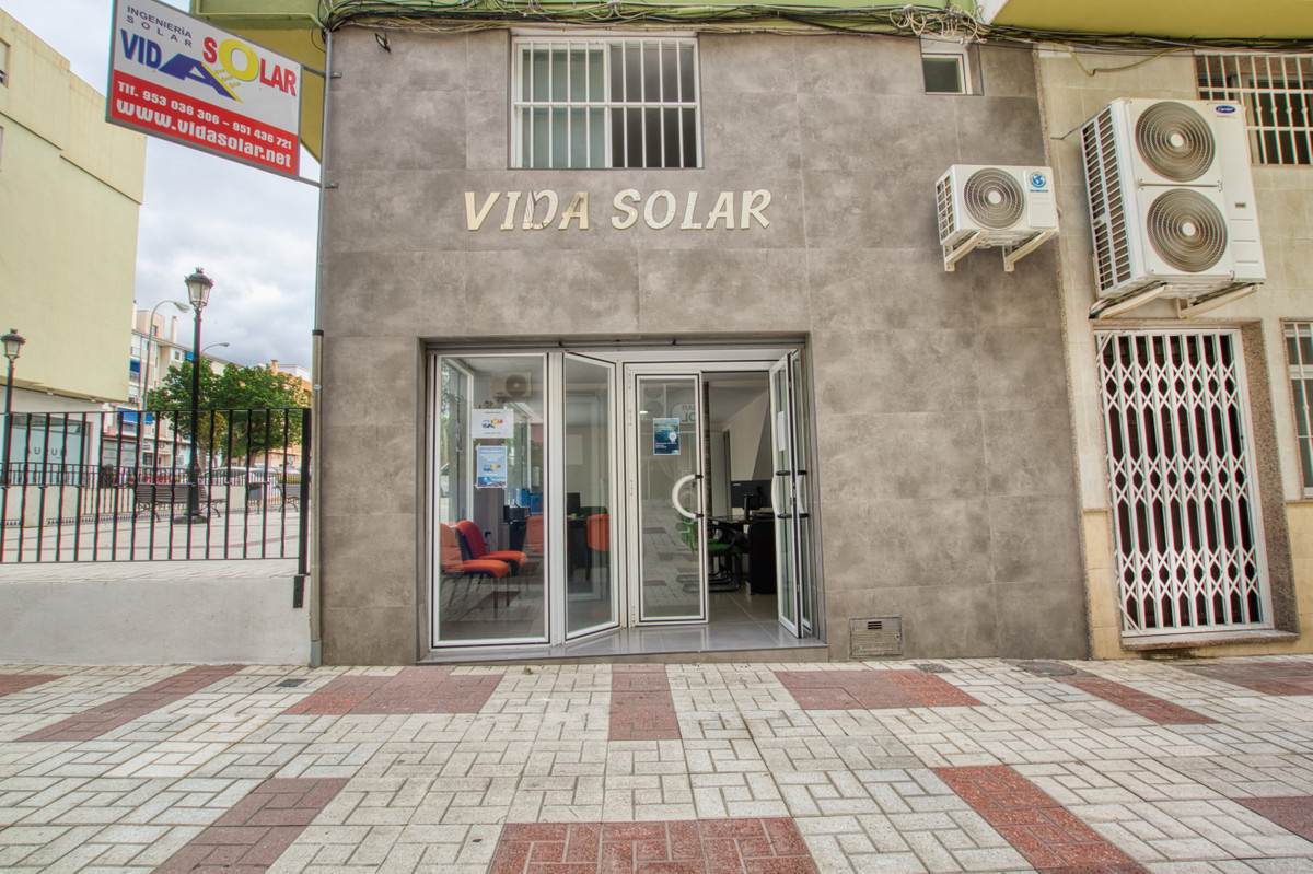 6dc63f00e98fb3265c2a1a74b102d36f - 4