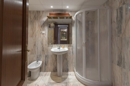 6de3966a10a6f96783d1414320026de1 - 11